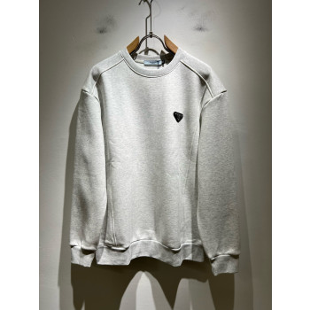 프라다 플러스 스웨타 셔츠