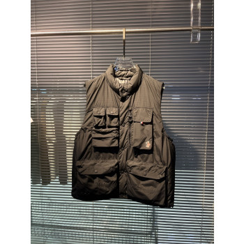 몽클레어 멀티포켓 베스트