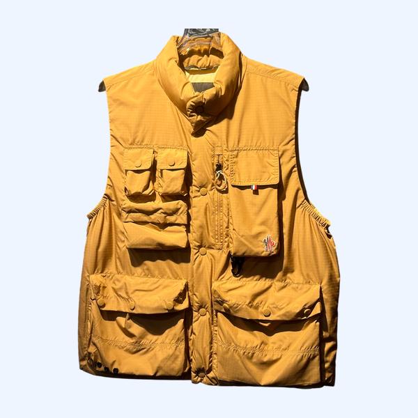 몽클레어 멀티포켓 베스트