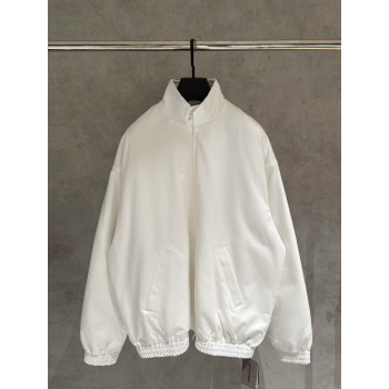 발랜시아가 다운재킷