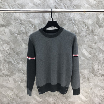 TB 크루넥 스웨터