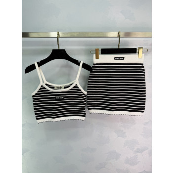 미우미우 스트라이프 니트 세트