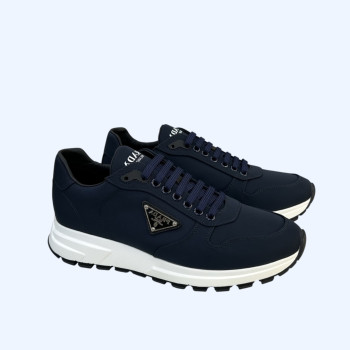 프라다 레이스업 스니커즈