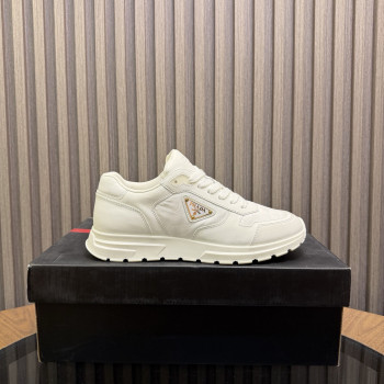 프라다 에나멜 로고슈즈