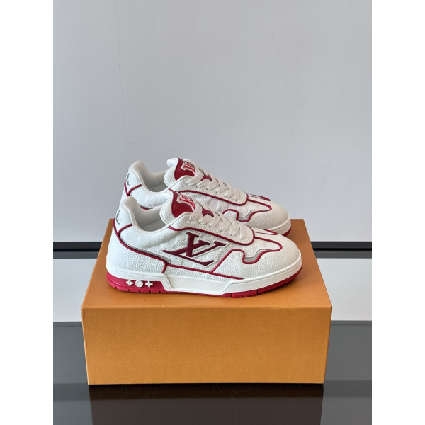 LV 레터링로고 스니커즈