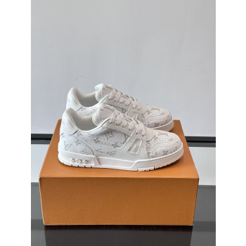 LV 트레이너 스니커즈