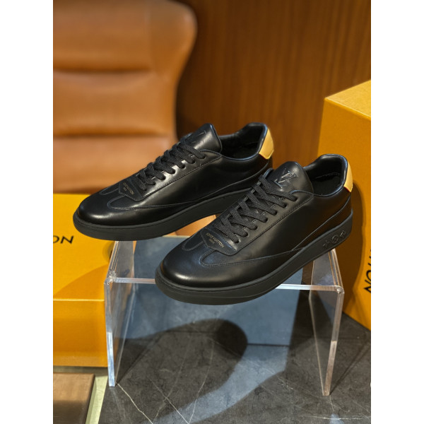 LV 플래시 스니커즈