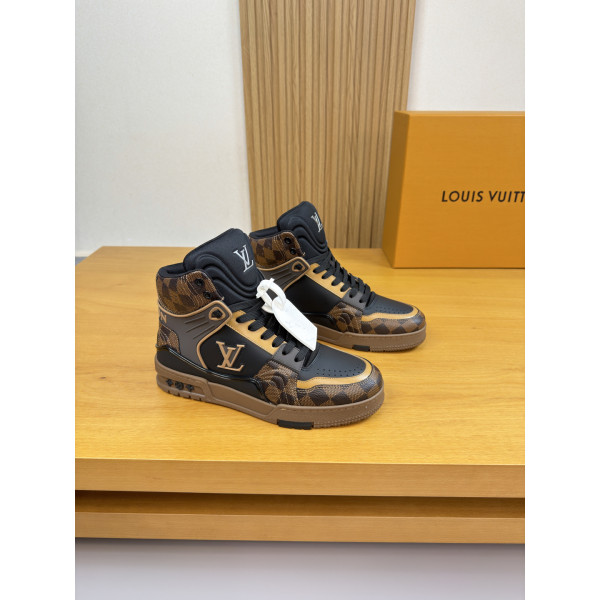 LV 하이탑 캐주얼 스포츠화