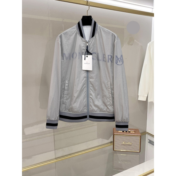 몽클레어 마스크드재킷