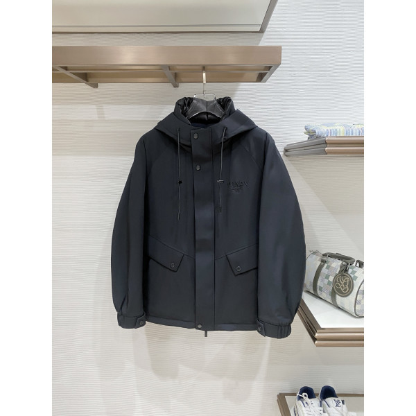 프라다 후드 다운재킷