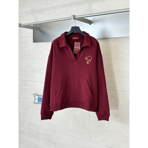 구찌 자수 플로넥 스웨드 셔츠