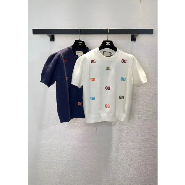 구찌 투톤로고 스웨터