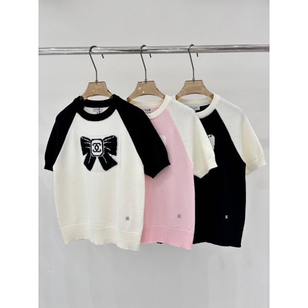 샤넬 라운드넥 레터로고 리본 니트빈팔