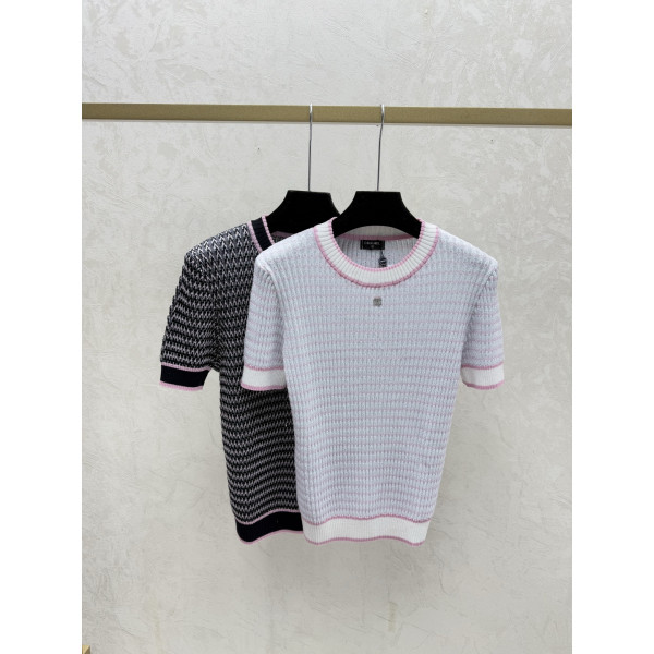 샤넬 스트라이프 라운드넥 니트 반팔