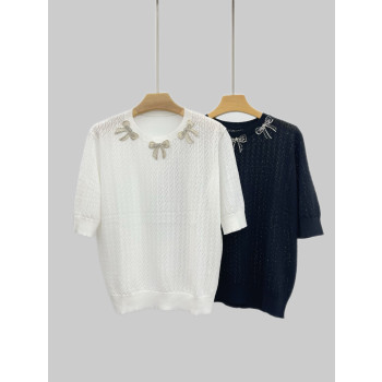 발렌티노 자수면 탑