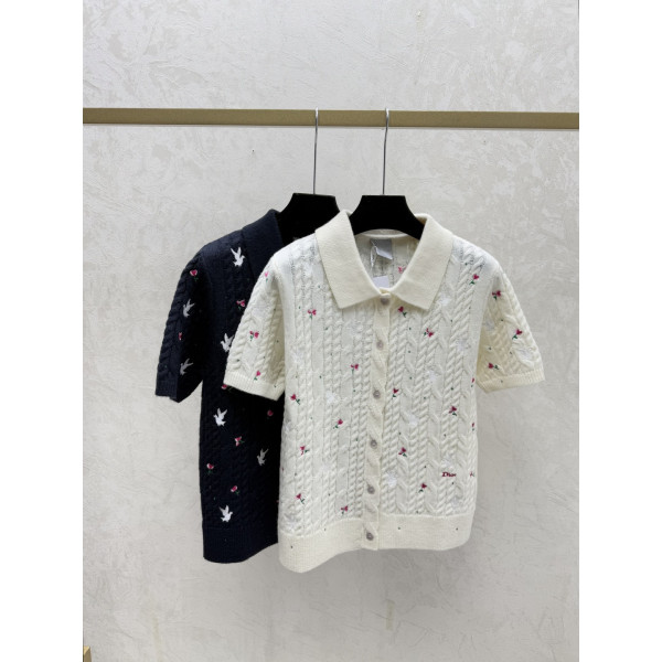 디올 꽃무늬 라펠 니트반팔