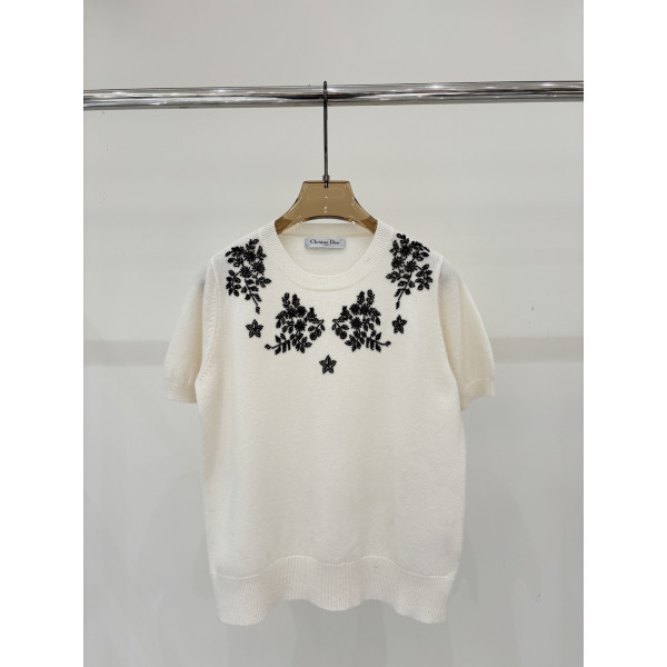 디올 라운드넥 별꽃 니트 반팔