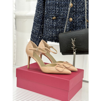 발렌티노 빅V버클 포인티드 토 하이힐