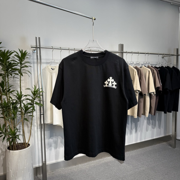 크롬하츠 라운드넥 반팔티셔츠