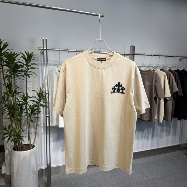 크롬하츠 라운드넥 반팔티셔츠