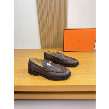 에르메스 잠금 장식 구두