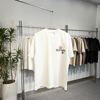 샤넬 워터마크 반팔 티셔츠