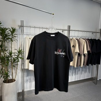 샤넬 워터마크 반팔 티셔츠