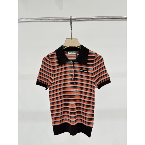 미우미우 자카드 스트라이프 카라 티셔츠