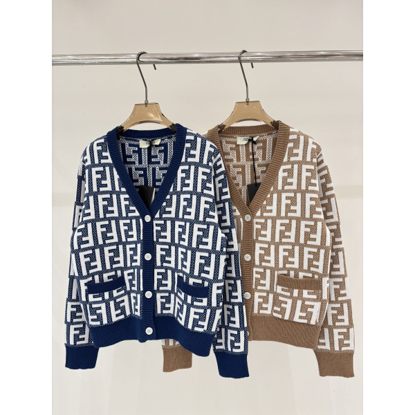 펜디 브이넥 레터로고 가디건