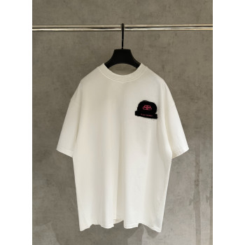 발렌시아가 자수 반팔티셔츠