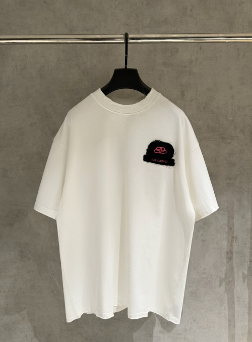 발렌시아가 자수 반팔티셔츠