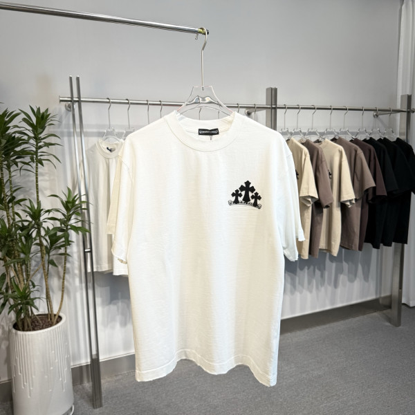 크롬하츠 라운드넥 반팔티셔츠