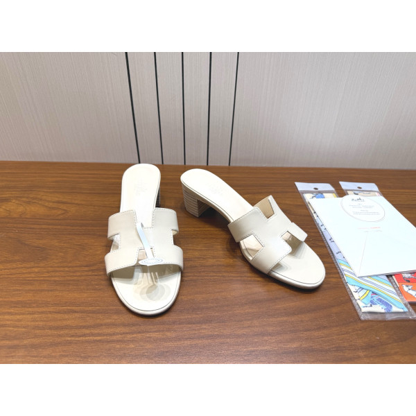 에르메스 오아시스 샌들