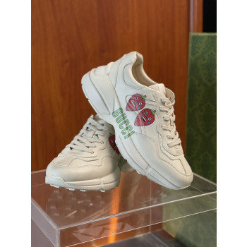 구찌 GG 라이톤 스니커즈