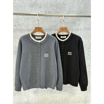 미우미우 라운드넥 가디건