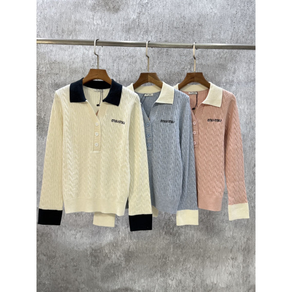 미우미우 카라 로고 셔츠