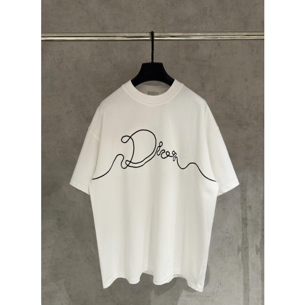 디올 자수 반팔 티셔츠