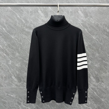 TB 클래식 터틀넥 스웨터