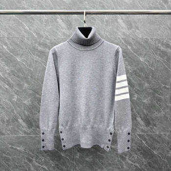 TB 클래식 터틀넥 스웨터