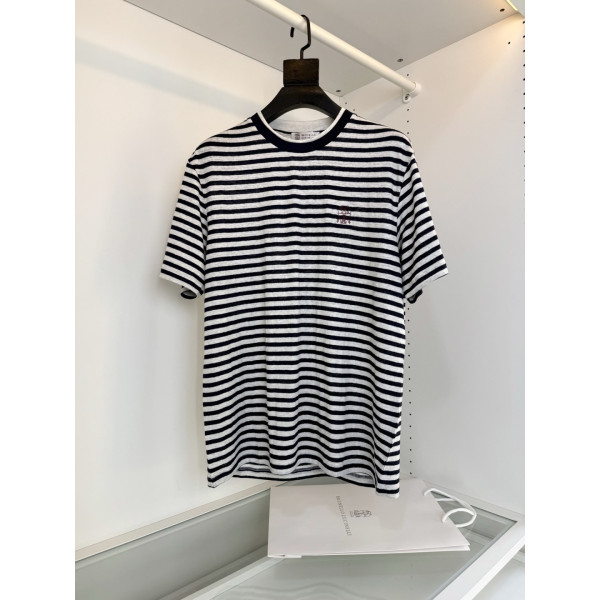 BC 라운드넥 티셔츠