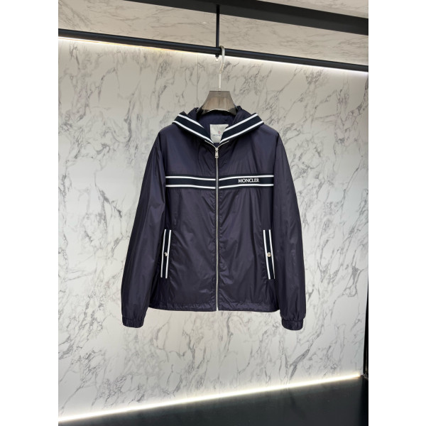 몽클레어 다운재킷