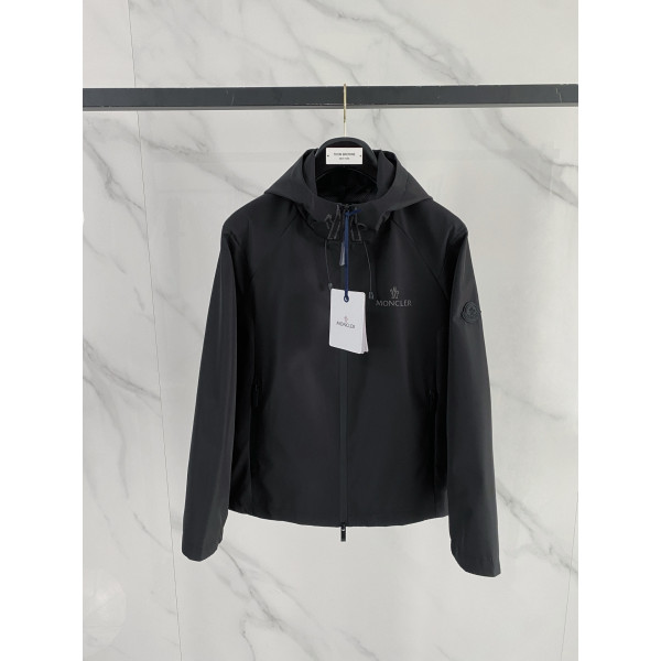 몽클레어 로고 재킷