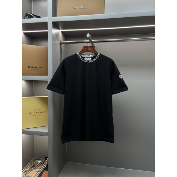 몽클레어 마스크드 레테 칼라 로고 반팔 티셔츠