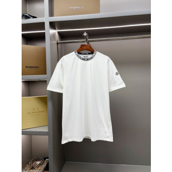 몽클레어 마스크드 레테 칼라 로고 반팔 티셔츠