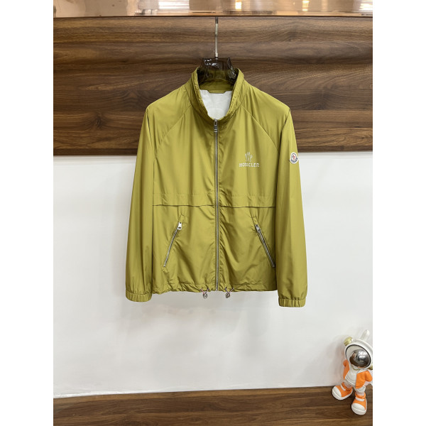 몽클레어 프린트 스탠드업 재킷