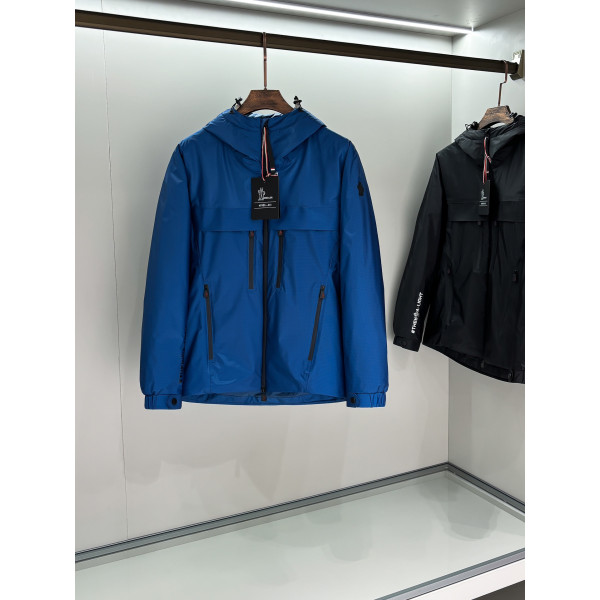 몽클레어 후드 풀 라미네이트 다운재킷