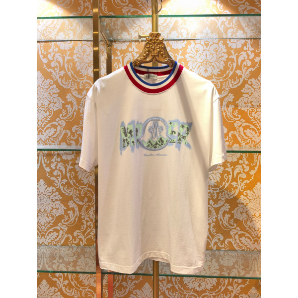 몽클레이 프린트 로고 자수 반팔 티셔츠