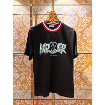 몽클레이 프린트 로고 자수 반팔 티셔츠