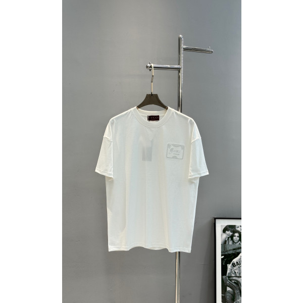 구찌 라운드넥 반팔 티셔츠