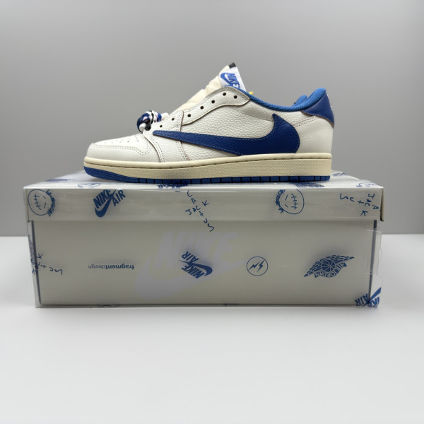 나이키 AJ1바브 코브랜딩 로우탑 퓨어 슈즈